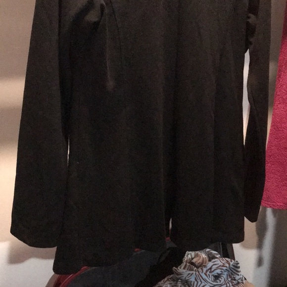 Top - Picture 6 of 7